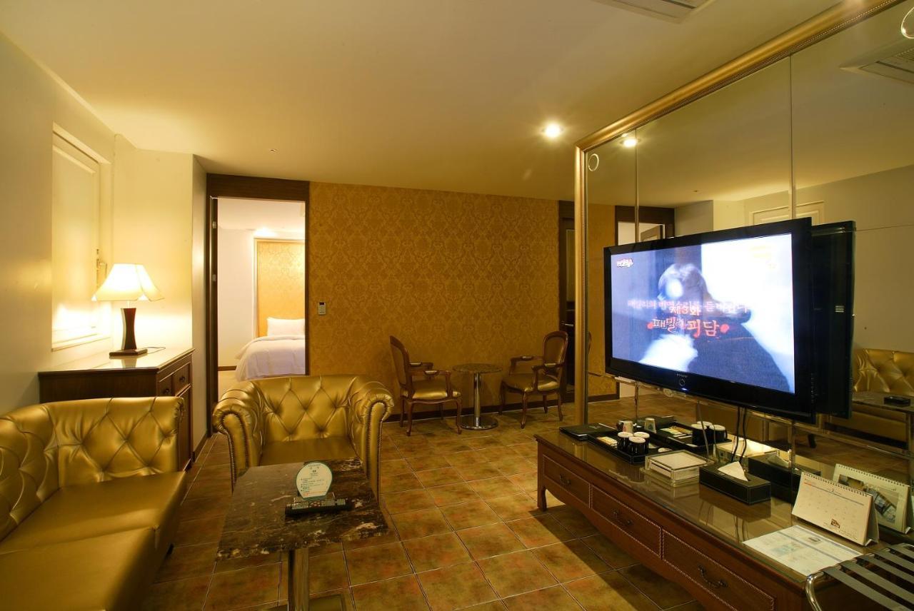 Benikea Hotel Acacia Seoel Buitenkant foto